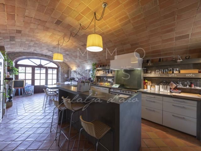 5 chambre Villa/Maison à vendre à Platja d'Aro, Castell-Platja d'Aro avec piscine garage - 3 100 000 € (Ref: 7652154)