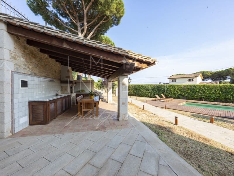 5 soveværelse Villa til salg i Platja d'Aro med swimmingpool garage - € 3.100.000 (Ref: 7652154)
