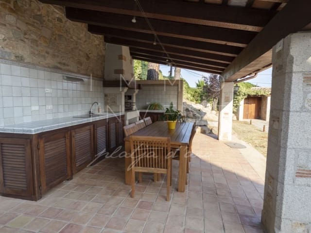 5 chambre Villa/Maison à vendre à Platja d'Aro, Castell-Platja d'Aro avec piscine garage - 3 100 000 € (Ref: 7652154)