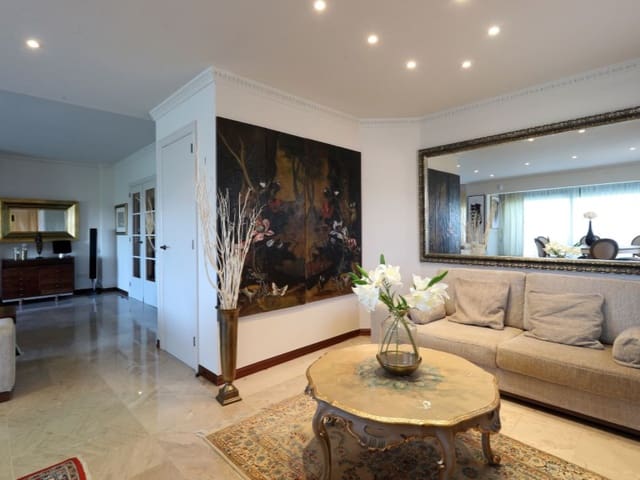 5 sovrum Villa till salu i Santa Cristina d'Aro med pool garage - 1 450 000 € (Ref: 7652155)