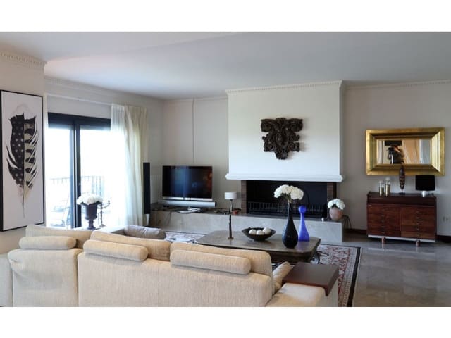 5 sovrum Villa till salu i Santa Cristina d'Aro med pool garage - 1 450 000 € (Ref: 7652155)