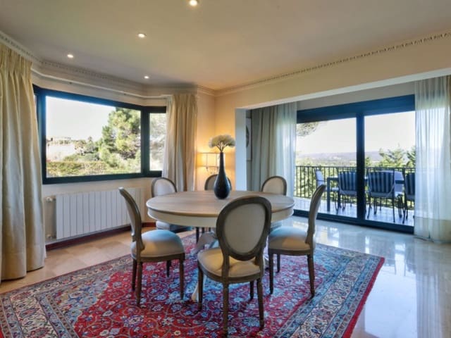 5 sovrum Villa till salu i Santa Cristina d'Aro med pool garage - 1 450 000 € (Ref: 7652155)