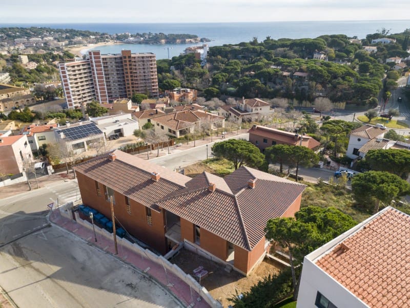 5 quarto Moradia para venda em Sant Feliu de Guixols com piscina garagem - 2 100 000 € (Ref: 7694322)