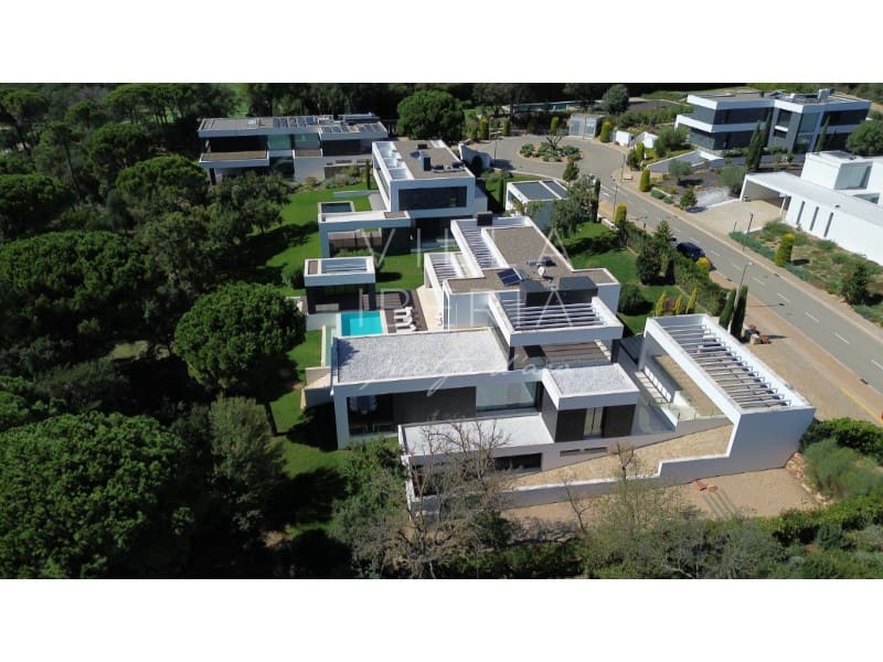 5 soveværelse Villa til salg i Caldes de Malavella med swimmingpool garage - € 4.200.000 (Ref: 7825428)