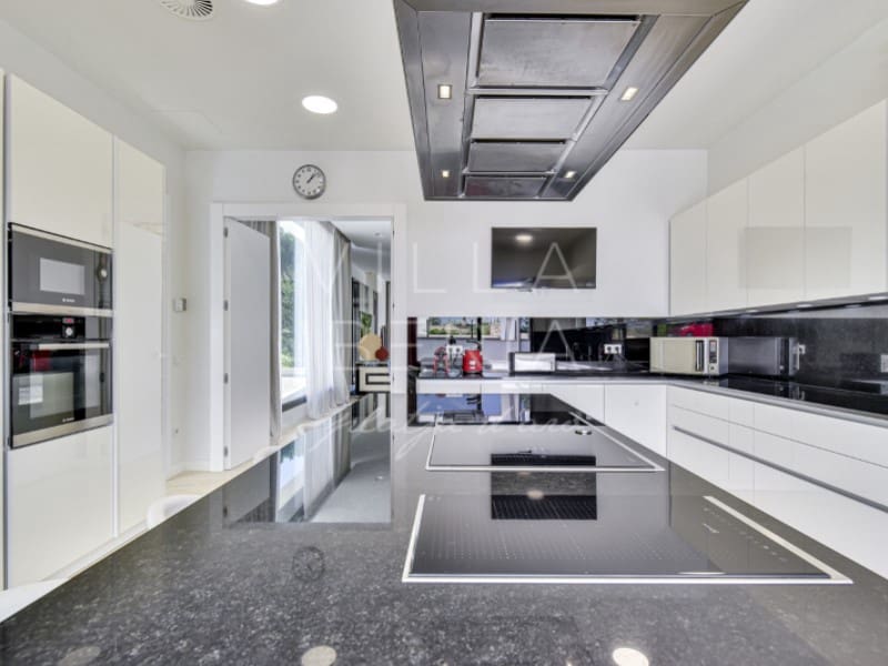 5 soveværelse Villa til salg i Caldes de Malavella med swimmingpool garage - € 4.200.000 (Ref: 7825428)
