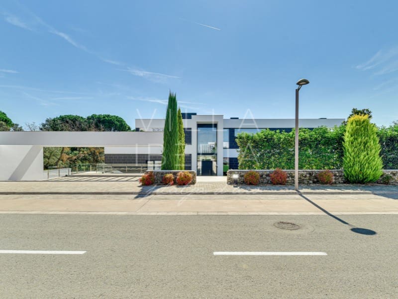 5 soveværelse Villa til salg i Caldes de Malavella med swimmingpool garage - € 4.200.000 (Ref: 7825428)