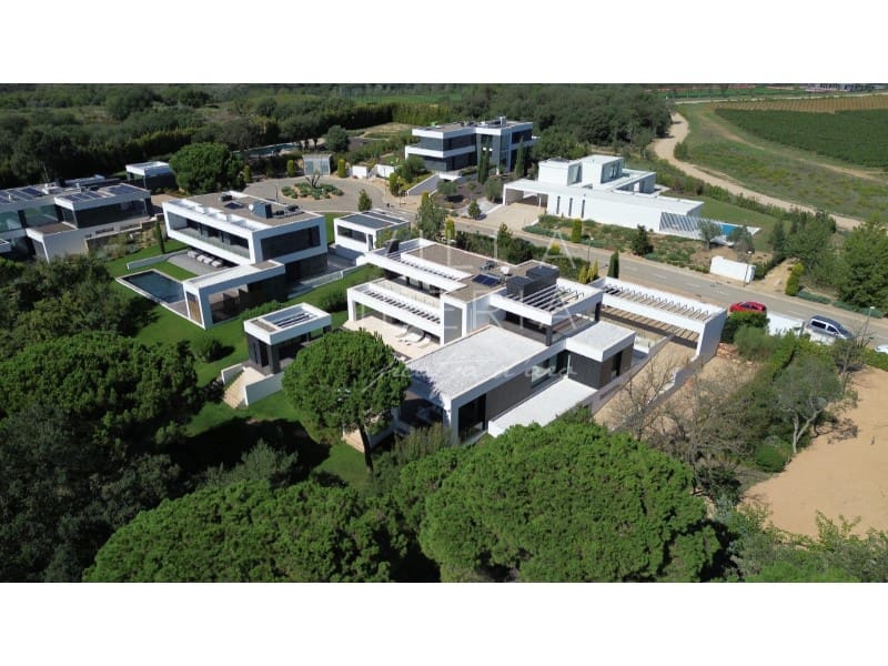 5 soveværelse Villa til salg i Caldes de Malavella med swimmingpool garage - € 4.200.000 (Ref: 7825428)
