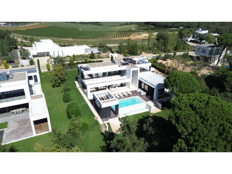 5 soveværelse Villa til salg i Caldes de Malavella med swimmingpool garage - € 4.200.000 (Ref: 7825428)