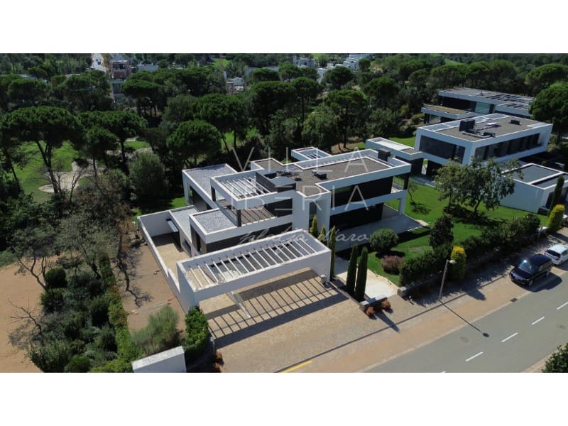 5 soveværelse Villa til salg i Caldes de Malavella med swimmingpool garage - € 4.200.000 (Ref: 7825428)
