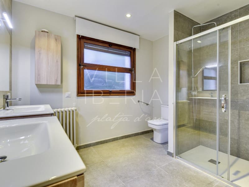 6 bedroom Villa for sale in Sant Feliu de Guixols with pool garage - € 2,800,000 (Ref: 7868796)