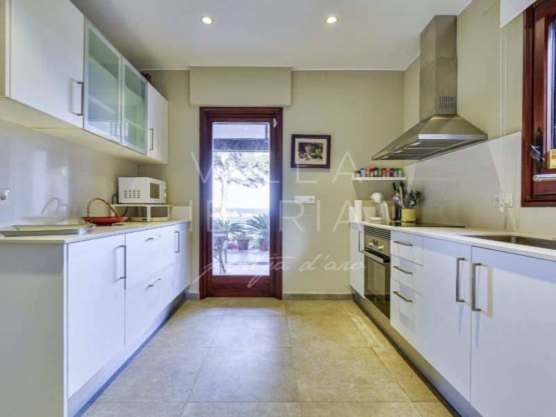 6 bedroom Villa for sale in Sant Feliu de Guixols with pool garage - € 2,800,000 (Ref: 7868796)