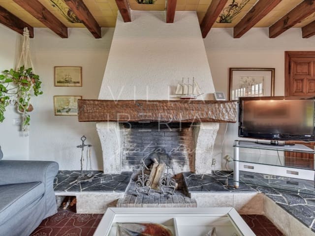 6 bedroom Villa for sale in Sant Feliu de Guíxols with pool garage - € 2,800,000 (Ref: 7868796)