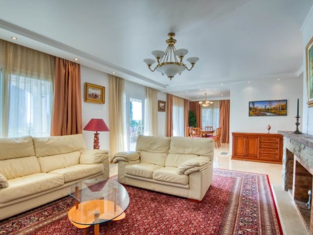 4 soverom Villa til salgs i Sant Feliu de Guíxols med svømmebasseng garasje - € 1 950 000 (Ref: 8162283)