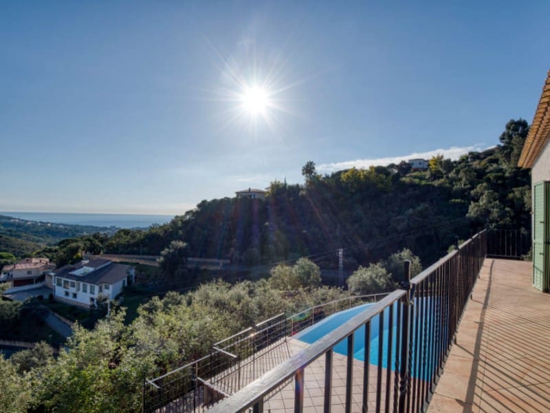 5 sypialnia Willa na sprzedaż w Platja d'Aro z basenem garażem - 865 000 € (Ref: 8187583)