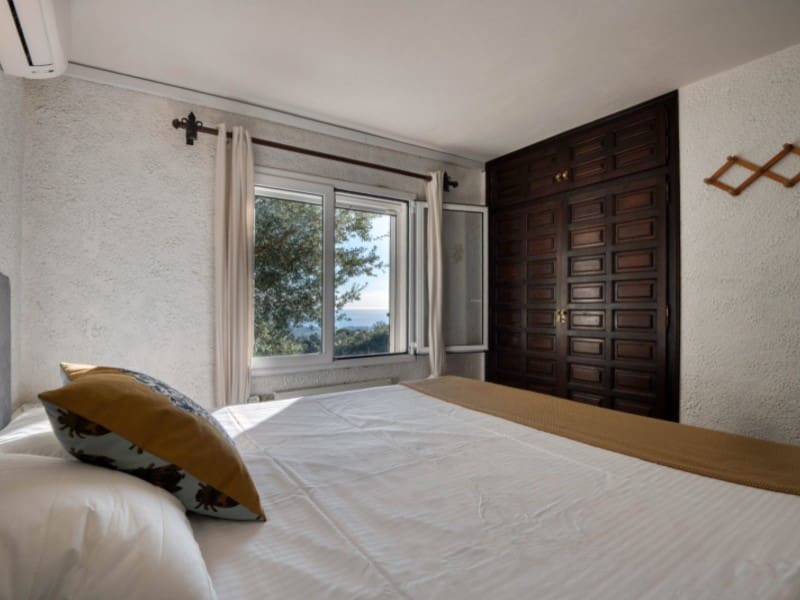 5 sypialnia Willa na sprzedaż w Platja d'Aro z basenem garażem - 865 000 € (Ref: 8187583)