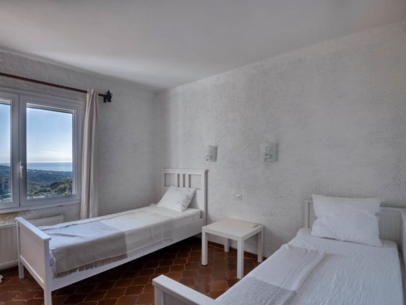 5 sypialnia Willa na sprzedaż w Platja d'Aro z basenem garażem - 865 000 € (Ref: 8187583)