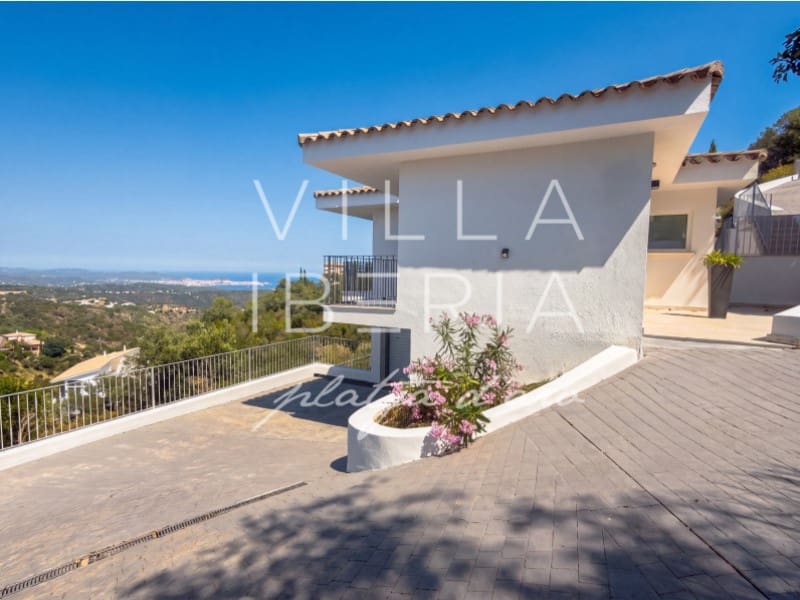 3 bedroom Villa for sale in Platja d'Aro with pool garage - € 978,000 (Ref: 8216196)