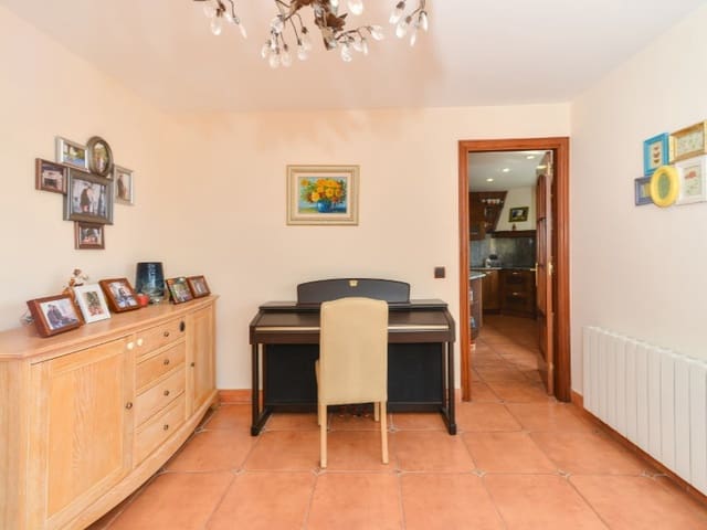 5 chambre Villa/Maison à vendre à Calonge i Sant Antoni avec piscine garage - 799 000 € (Ref: 8222660)