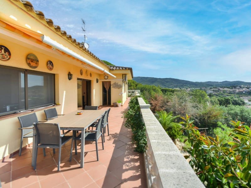 5 Zimmer Villa zu verkaufen in Calonge i Sant Antoni mit Pool Garage - 799.000 € (Ref: 8222660)