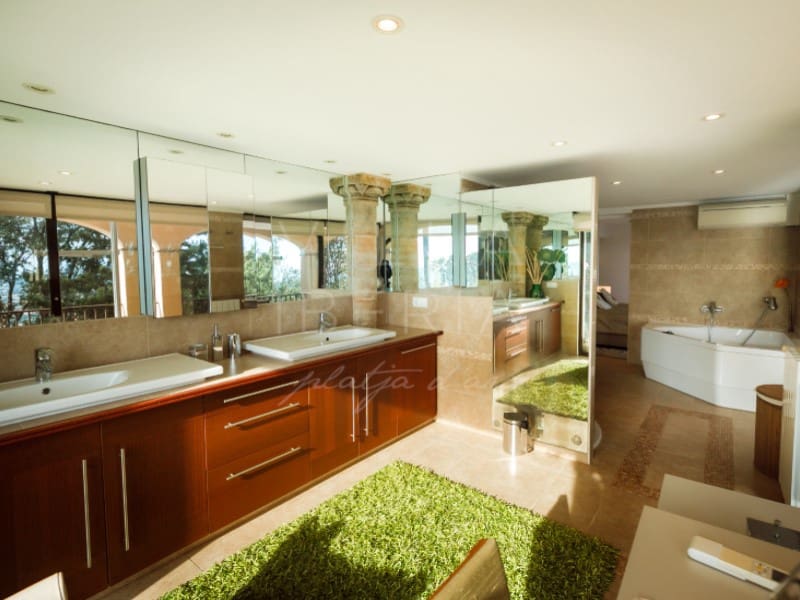 5 camera da letto Villa in vendita in Calonge i Sant Antoni con garage - 1.950.000 € (Rif: 8383207)