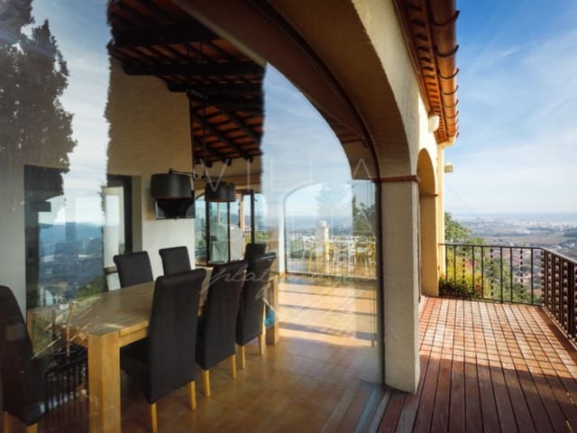 Chalet de 5 habitaciones en Calonge i Sant Antoni en venta con garaje - 1.950.000 € (Ref: 8383207)