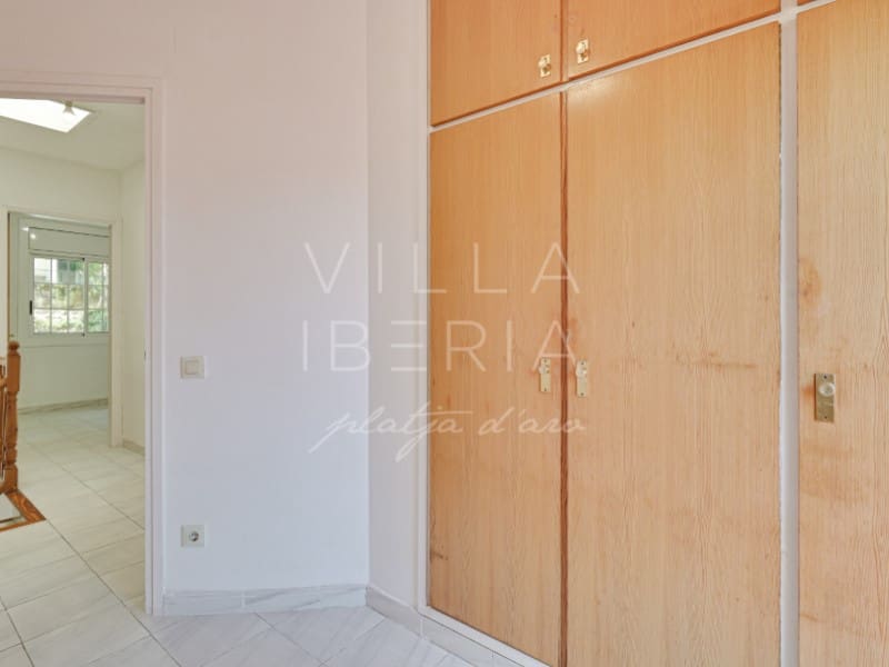 3 soverom Villa til salgs i Platja d'Aro med garasje - € 325 000 (Ref: 8440763)