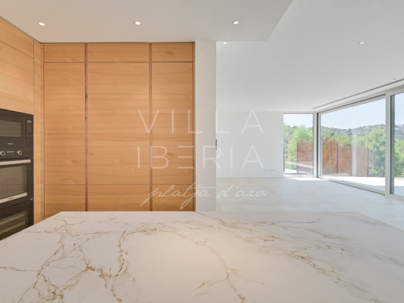 4 bedroom Villa for sale in Begur with garage - € 2,675,000 (Ref: 8452900)