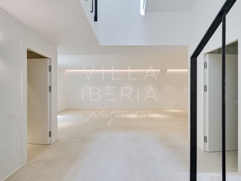 4 bedroom Villa for sale in Begur with garage - € 2,675,000 (Ref: 8452900)