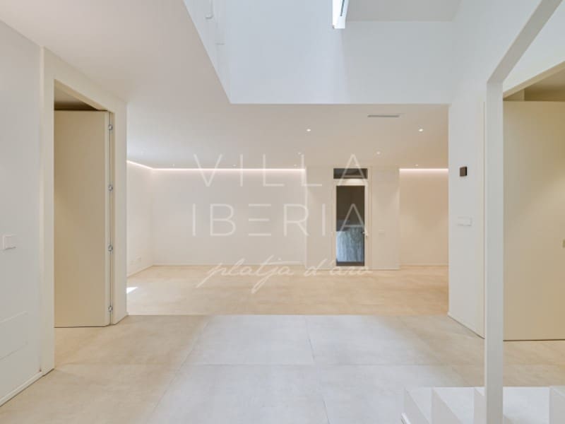 4 bedroom Villa for sale in Begur with garage - € 2,675,000 (Ref: 8452900)