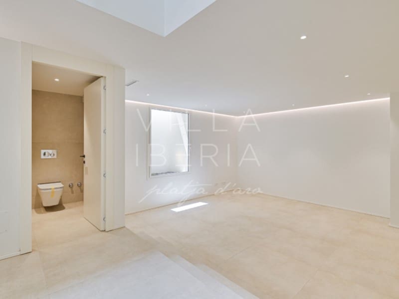 4 bedroom Villa for sale in Begur with garage - € 2,675,000 (Ref: 8452900)