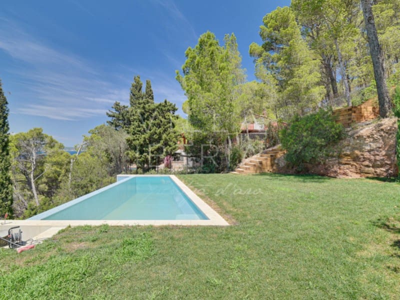 4 bedroom Villa for sale in Begur with garage - € 2,675,000 (Ref: 8452900)