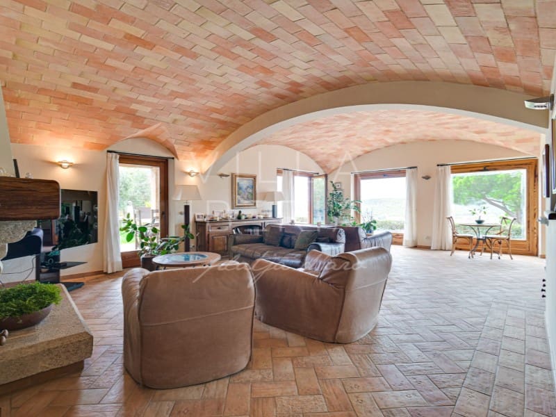 5 soveværelse Villa til salg i Sant Feliu de Guixols med garage - € 2.600.000 (Ref: 8530112)