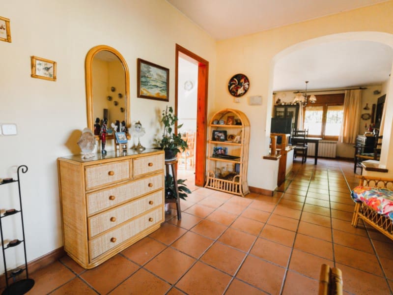 7 soveværelse Villa til salg i S'Agaro med swimmingpool garage - € 590.000 (Ref: 8602048)