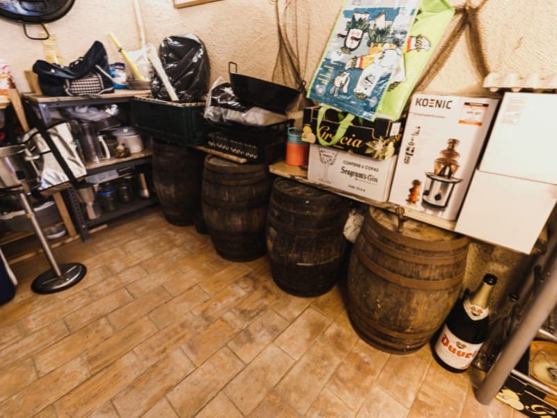 7 soveværelse Villa til salg i S'Agaro med swimmingpool garage - € 590.000 (Ref: 8602048)