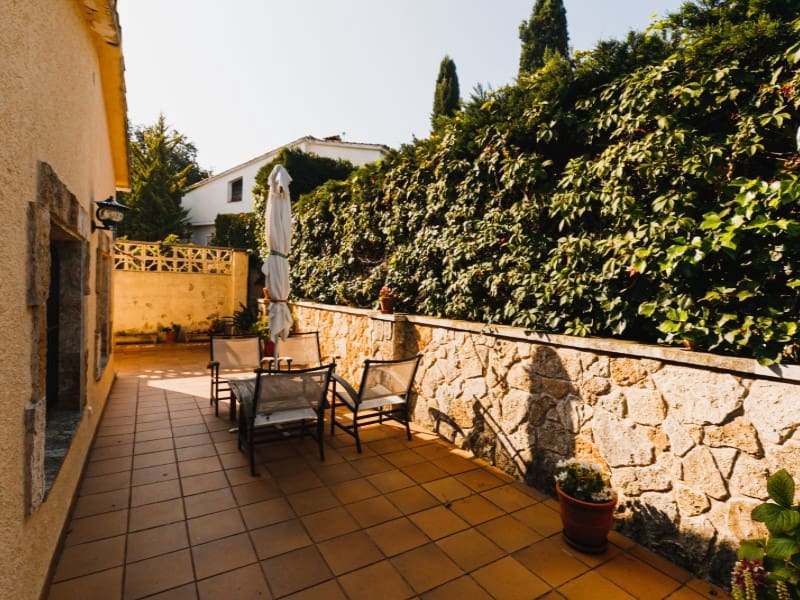 7 soveværelse Villa til salg i S'Agaro med swimmingpool garage - € 590.000 (Ref: 8602048)