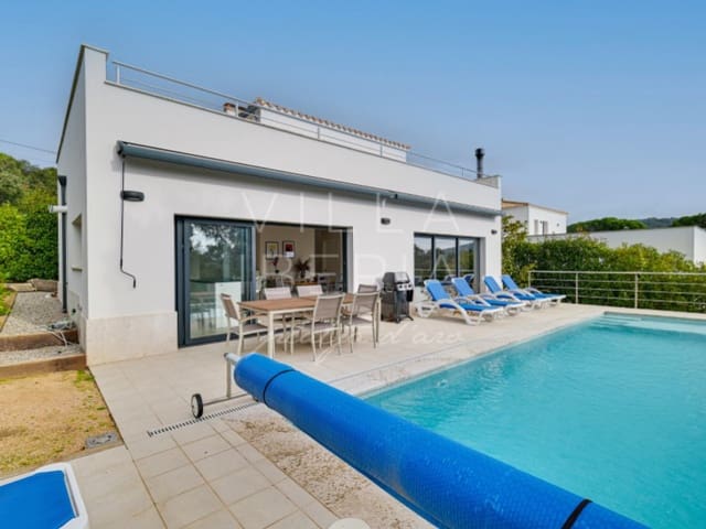 4 slaapkamer Villa te koop in Santa Cristina d'Aro met zwembad - € 647.500 (Ref: 8658638)