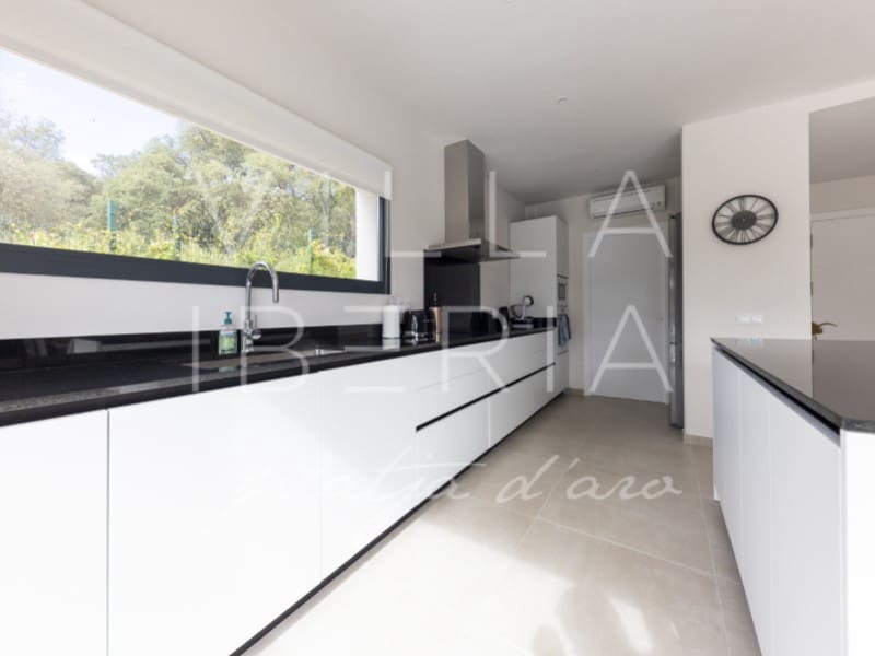 4 quarto Moradia para venda em Santa Cristina d'Aro com piscina - 647 500 € (Ref: 8658638)