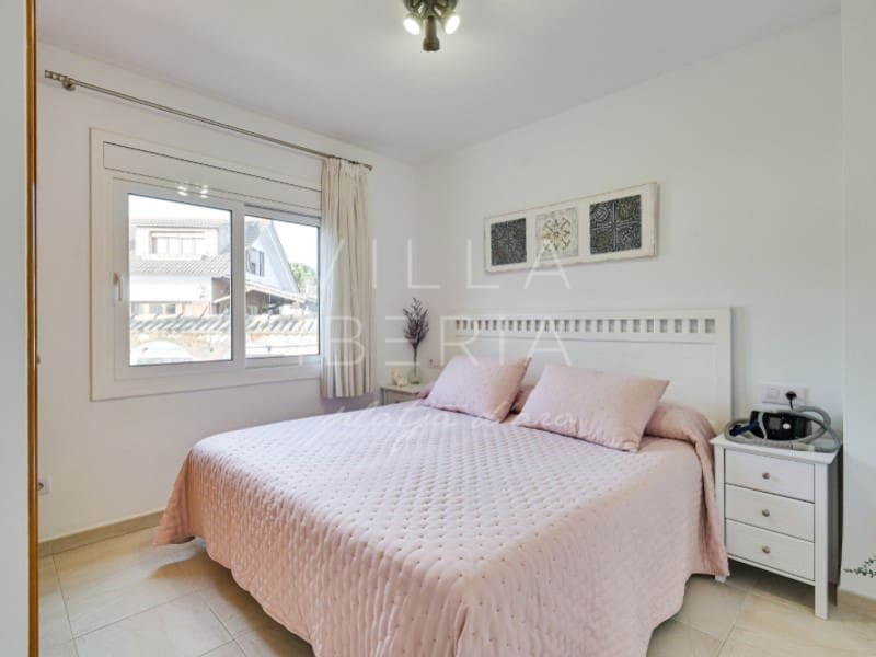 5 sypialnia Willa na sprzedaż w Calonge i Sant Antoni z garażem - 490 000 € (Ref: 8714602)