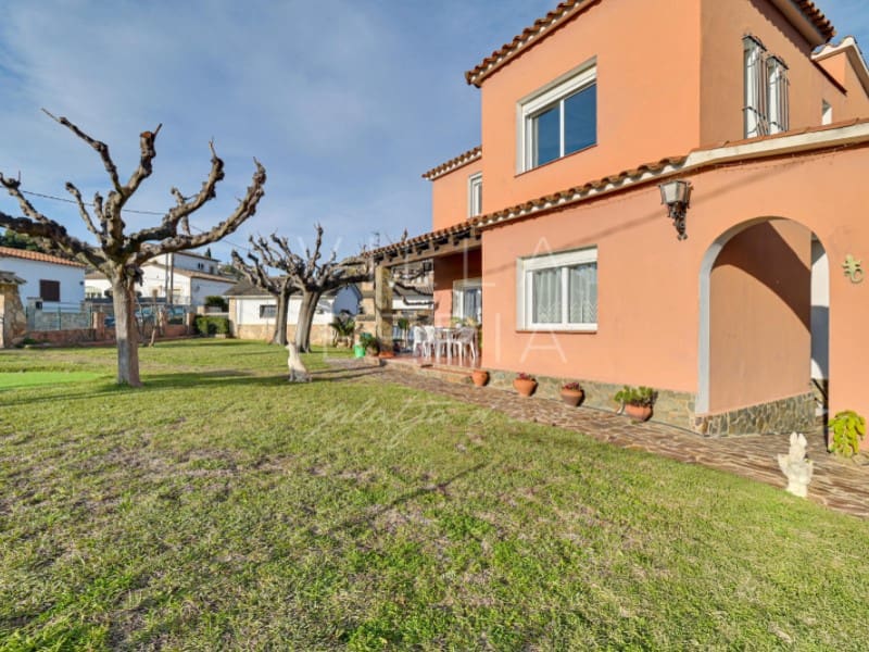 5 sypialnia Willa na sprzedaż w Calonge i Sant Antoni z garażem - 490 000 € (Ref: 8714602)