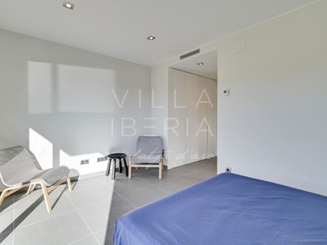 4 sypialnia Willa na sprzedaż w Santa Cristina d'Aro z garażem - 939 000 € (Ref: 8714603)