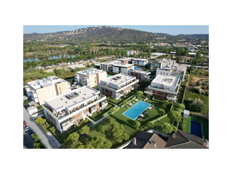 Apartamento de 3 habitaciones en Platja d'Aro en venta - 410.000 € (Ref: 8748256)