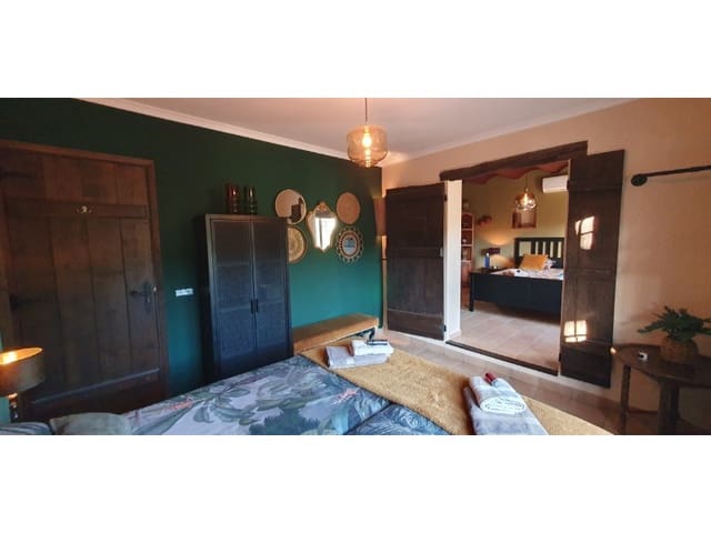 6 bedroom Villa for sale in Calonge i Sant Antoni with pool garage - € 698,000 (Ref: 8757956)