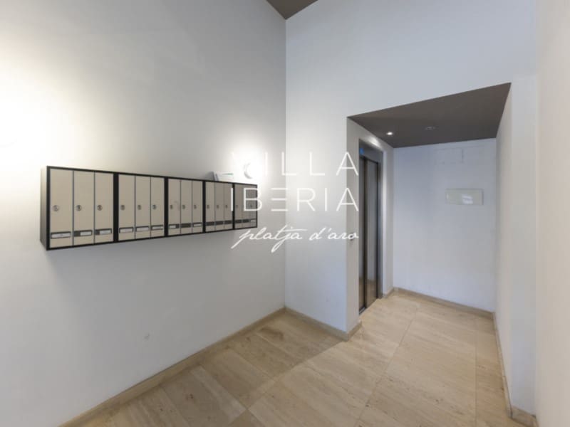 2 slaapkamer Appartement te koop in Platja d'Aro met garage - € 390.000 (Ref: 8792874)