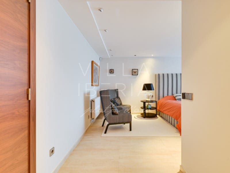 5 makuuhuone Huvila myytävänä paikassa Santa Cristina d'Aro mukana 
autotalli - 2 500 000 € (Ref: 8792875)