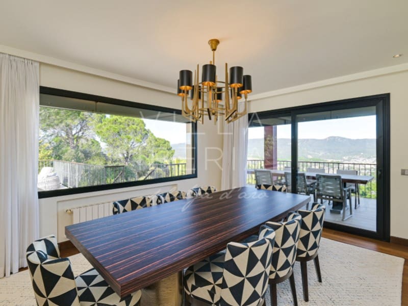 5 makuuhuone Huvila myytävänä paikassa Santa Cristina d'Aro mukana 
autotalli - 2 500 000 € (Ref: 8792875)