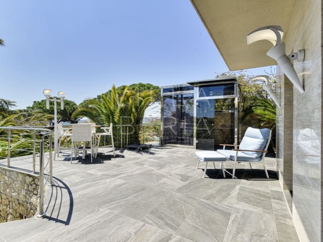 7 bedroom Villa for sale in Platja d'Aro, Castell-Platja d'Aro with garage - € 1,350,000 (Ref: 8799418)