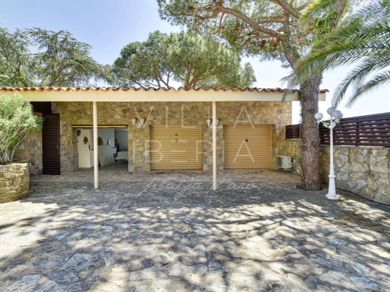 7 slaapkamer Villa te koop in Platja d'Aro met garage - € 1.350.000 (Ref: 8799418)