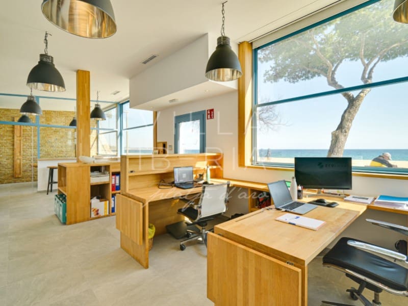 Erhverv til salg i Platja d'Aro - € 320.000 (Ref: 8802595)