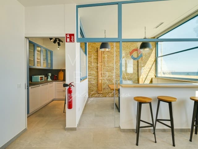 Erhverv til salg i Platja d'Aro, Castell-Platja d'Aro - € 320.000 (Ref: 8802595)