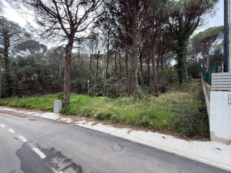Building Plot for sale in Calonge i Sant Antoni - € 69,000 (Ref: 8823053)